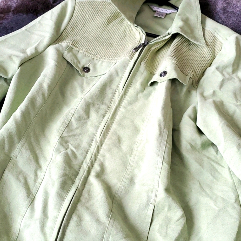Allison Dailey lime green blazer size 14 suede